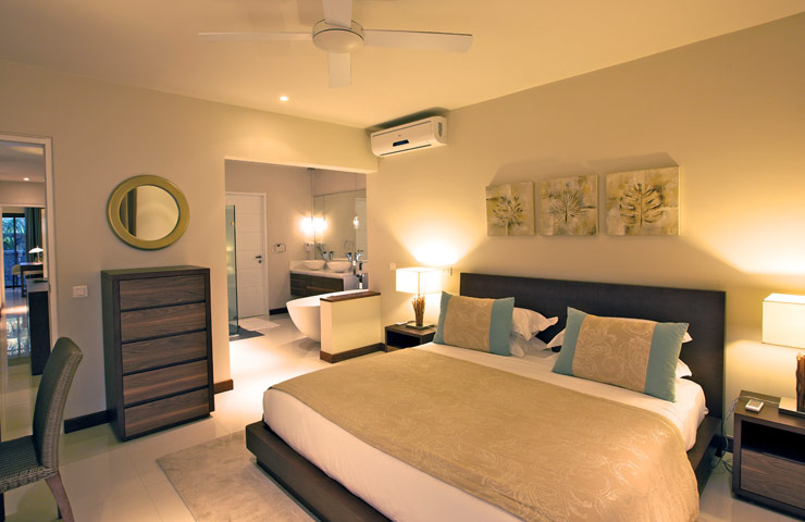 Leora Beach Apartments